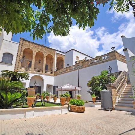 Palazzo De Donatis B&B Melissano Kültér fotó