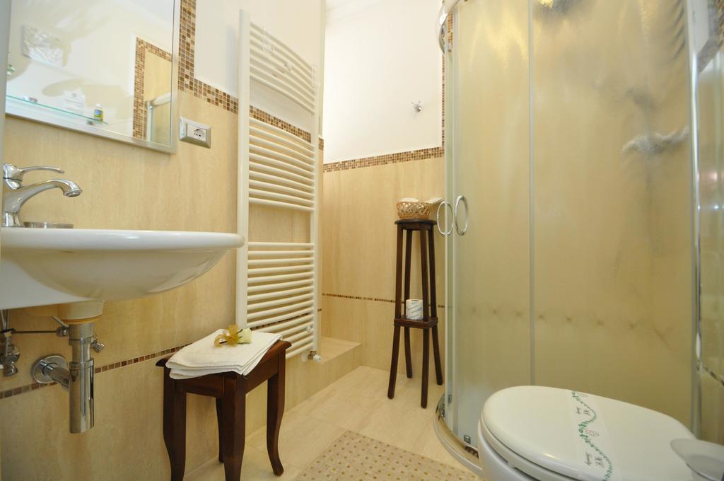 Palazzo De Donatis B&B Melissano Szoba fotó