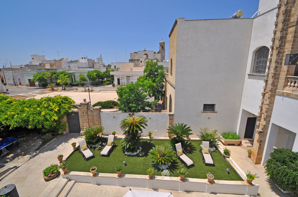 Palazzo De Donatis B&B Melissano Kültér fotó